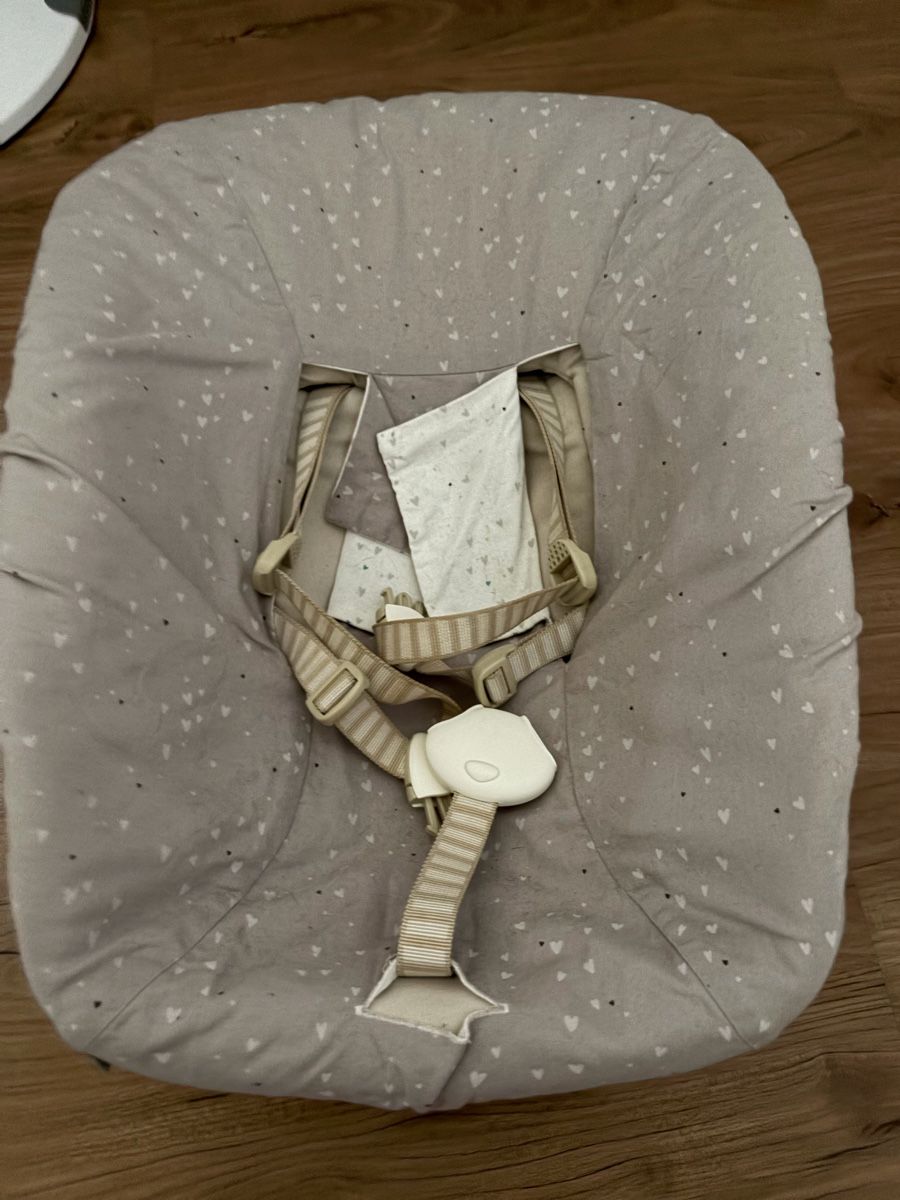 Stokke Seggioloni: Stokke Tripp Trapp Newborn Set mit Bezug – Usato da Ottenbach venduto da ALsales 1