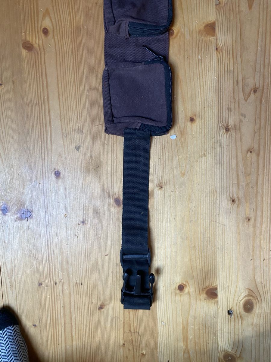 Taschen: Bauchtasche / Umhängetasche  – Gebraucht aus Rehetobel von Jahbleh 1