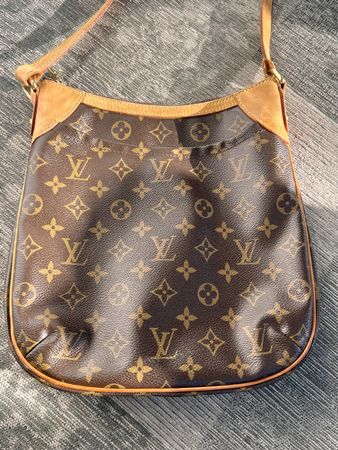 Wunderschöne Louis Vuitton Odeon PM mit Originalrechnung