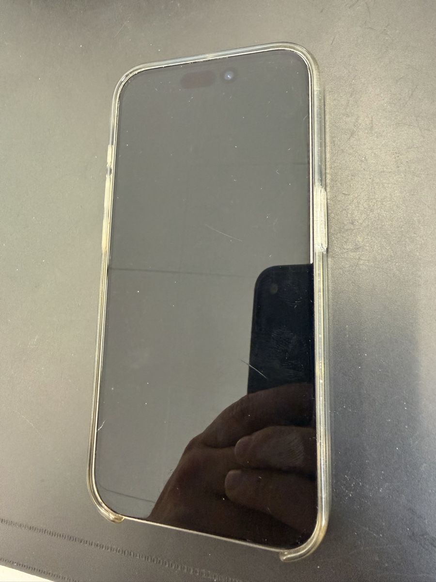 Apple Portables: iPhone 15 Pro 128 GB – D'occasion à Engelburg par Benzi87 1