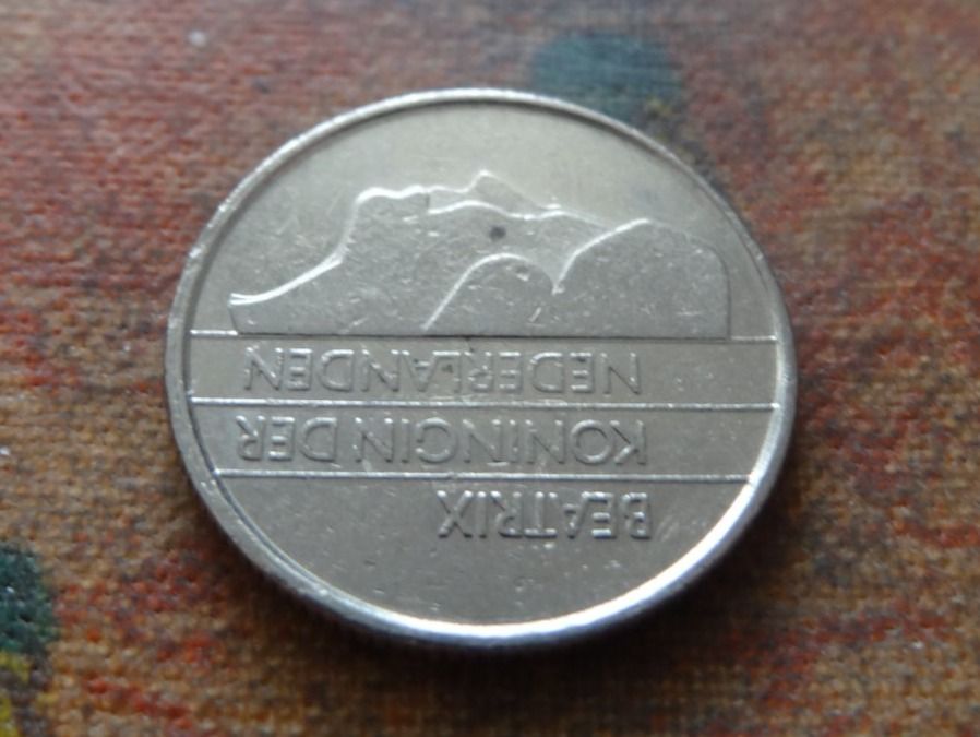 Tutti le monete: PAYS-BAS  Nederland  25  Cent  1985 – Usato da Romanel-sur-Lausanne venduto da Swift13 1