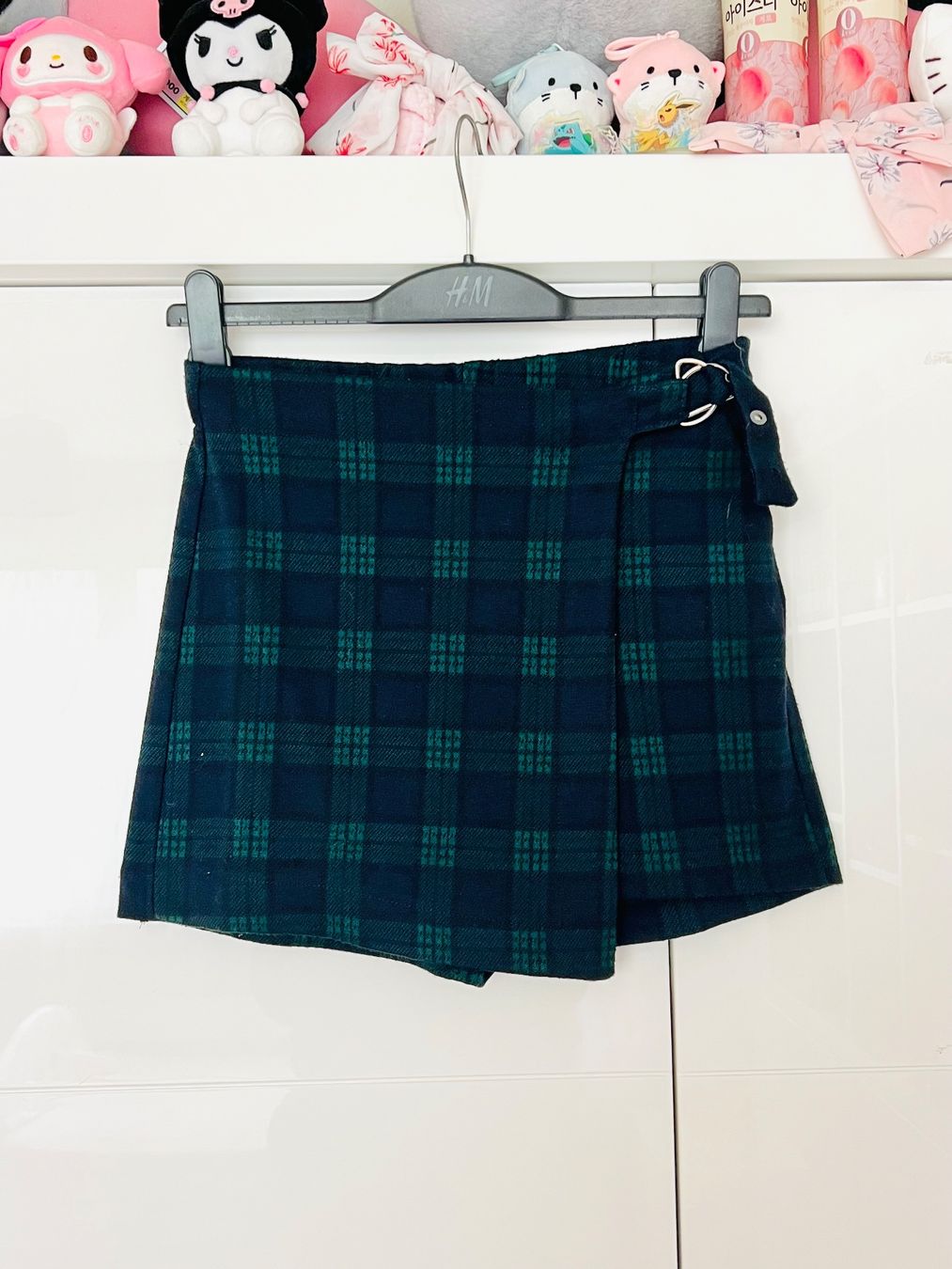 Pull&Bear Gonne: Rock mit Hose – Usato da Tagelswangen venduto da fireiceprincess