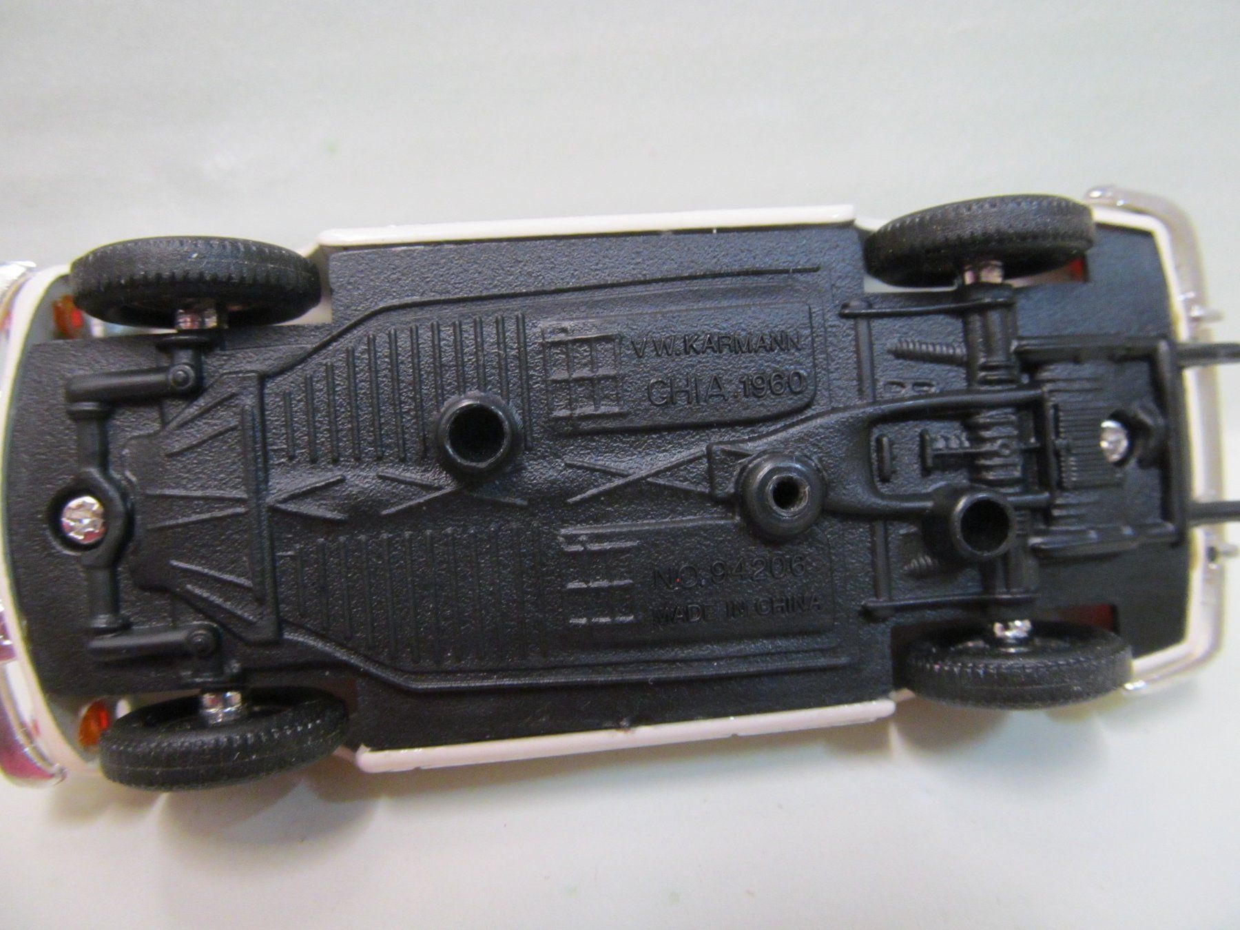 Volkswagen Modellini d'auto: VW  KARMANN GIHA 1960  WEISS  1:43 – Nuovo (secondo la descrizione) da Grueningen venduto da malamut56 4