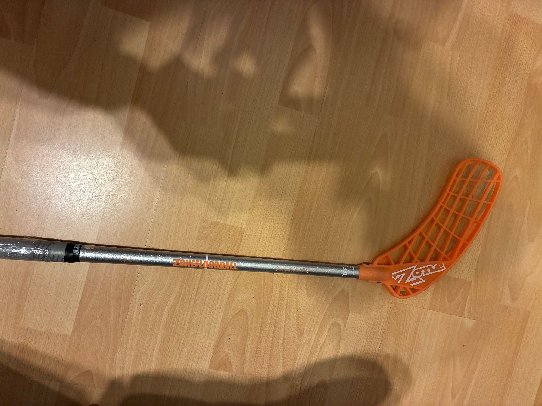 Unihockey: Zone Hyper 28 Glitter 92 cm links – Nuovo (secondo la descrizione) da Aarau Rohr venduto da Sheeno