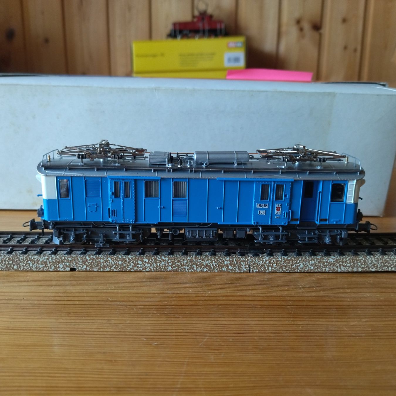 Roco Modellini di ferrovie: Roco Lok 43951 (930) – Usato da Basel venduto da BeanieUp