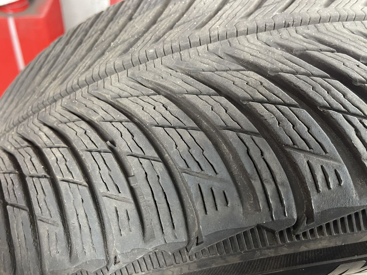 Altro in Scrittura & Disegno: 245/45R20 103V – Usato da Reinach AG venduto da pred1512 2