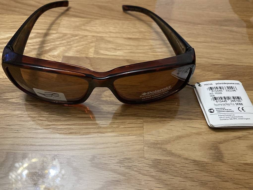 Brillen & Gläser: Lunettes à soleil neufs de marque Polaroid – Gebraucht aus Ménières von 30A 1