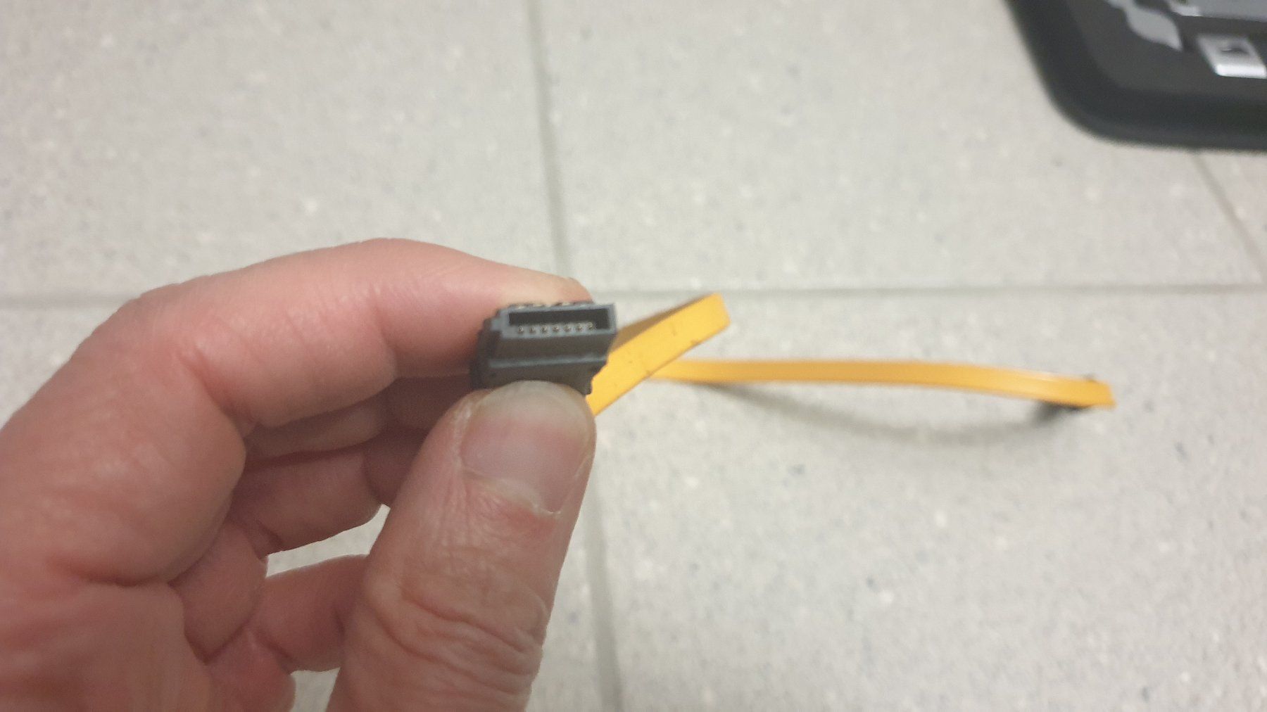 Câbles: Oranges SATA-Kabel – D'occasion à Stäfa par Supertramp73 2