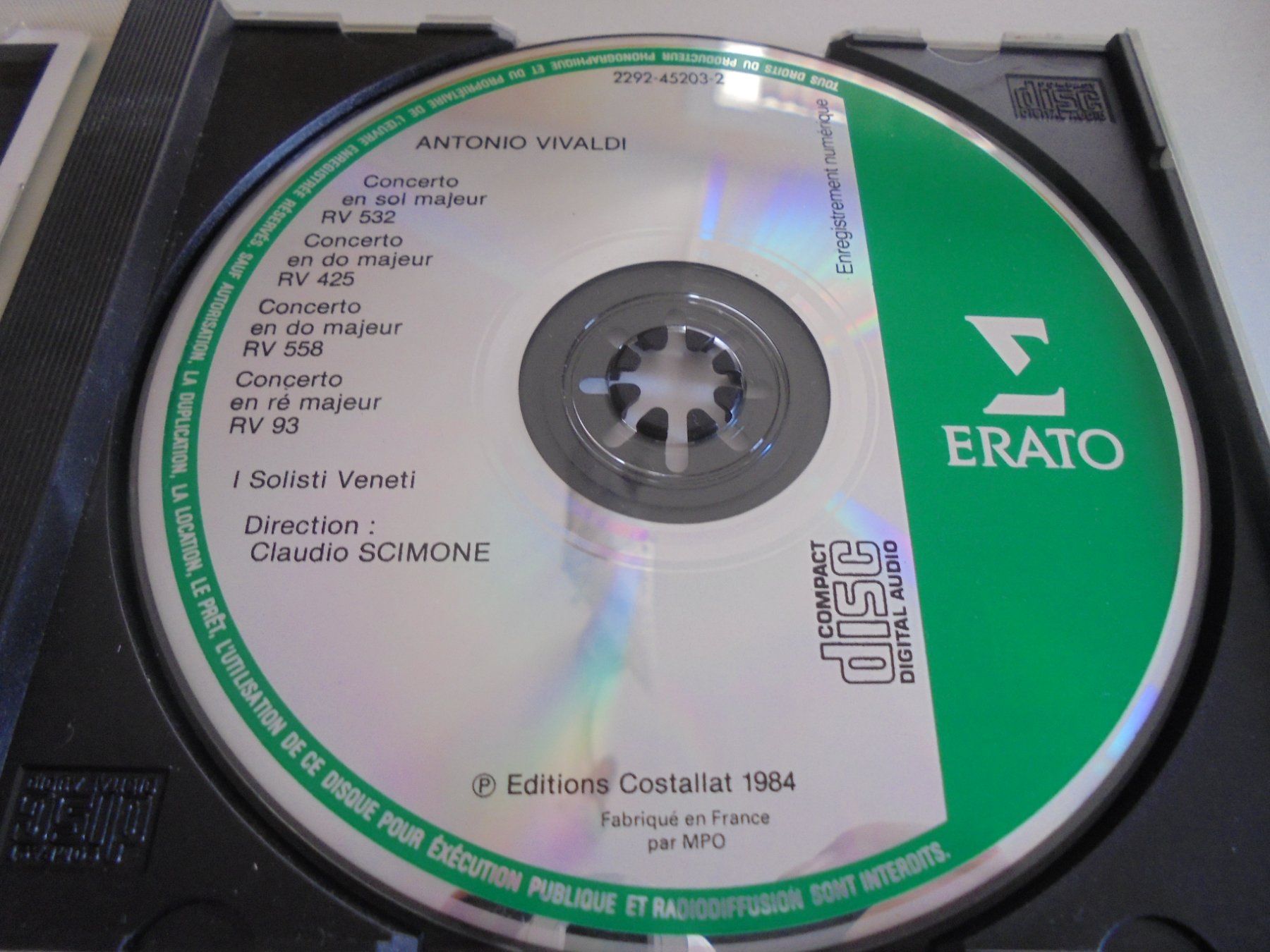 CD: Vivaldi " Concerti per Mandolini " Claudio Scimone CD VG+ – Usato da Eclépens venduto da Consuelo 1