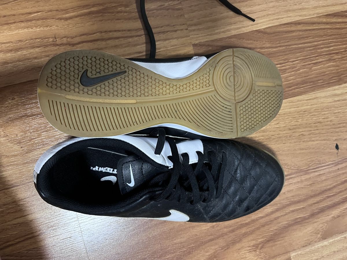Nike Scarpe da uomo: Fussballschuhe – Nuovo (secondo la descrizione) da Romanshorn venduto da Luette19 1