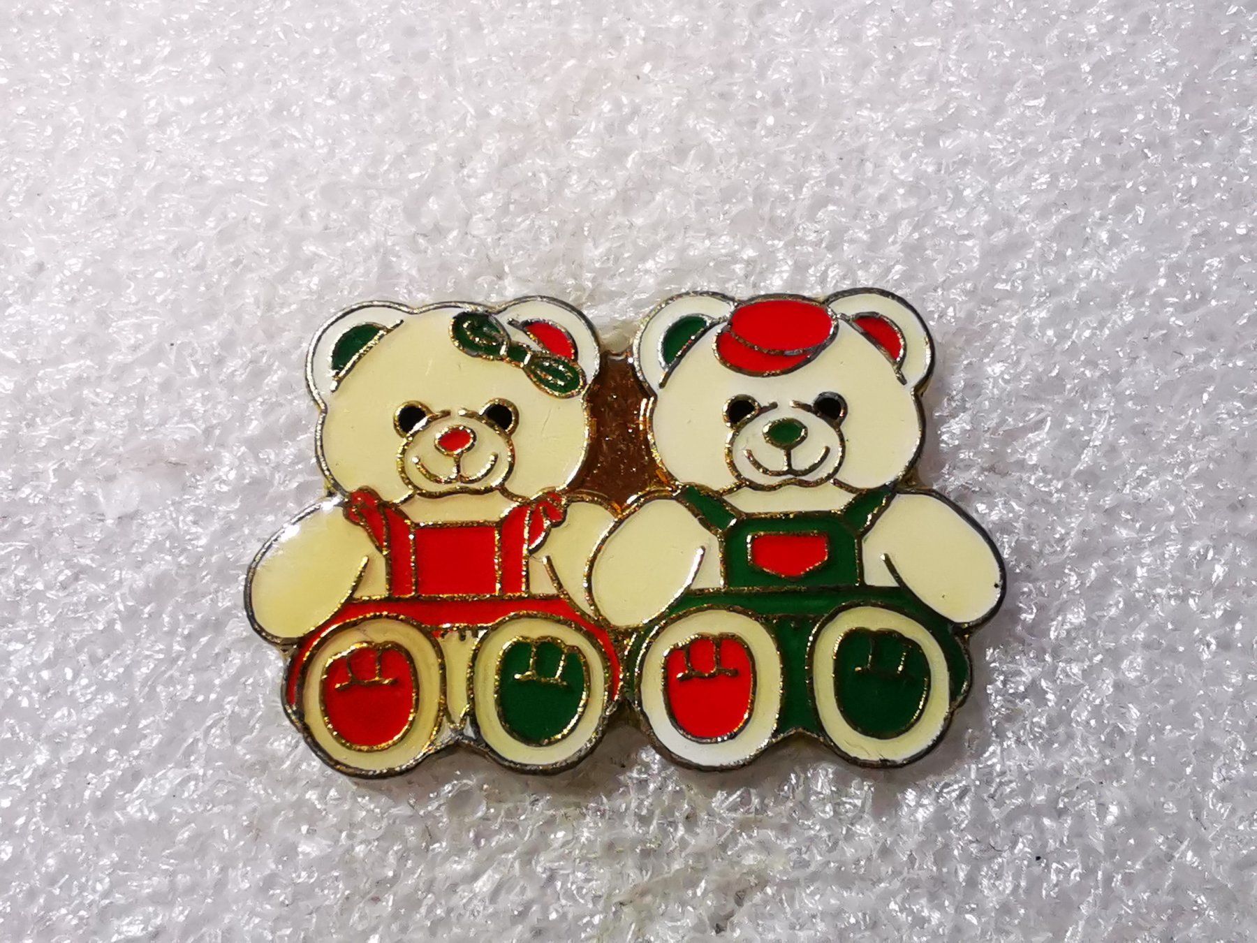 Placchette & Badge: Ansteckpin 56: Teddybären – Usato da Oppligen venduto da Pin-Fall-Shop