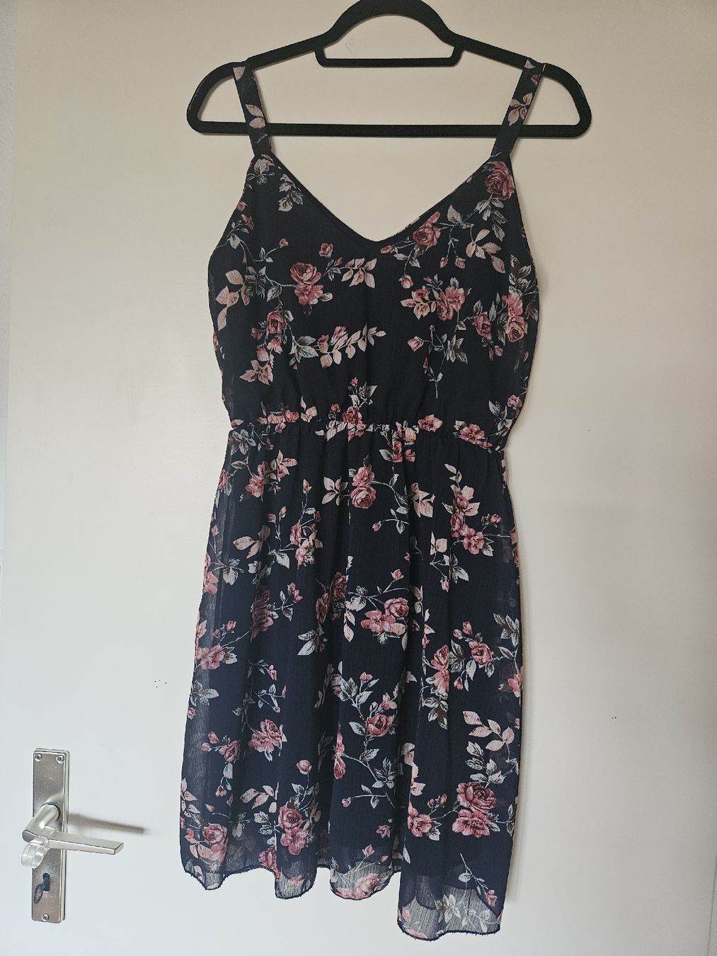 Kleider: Robe courte – Gebraucht aus Fontenais von zizatie