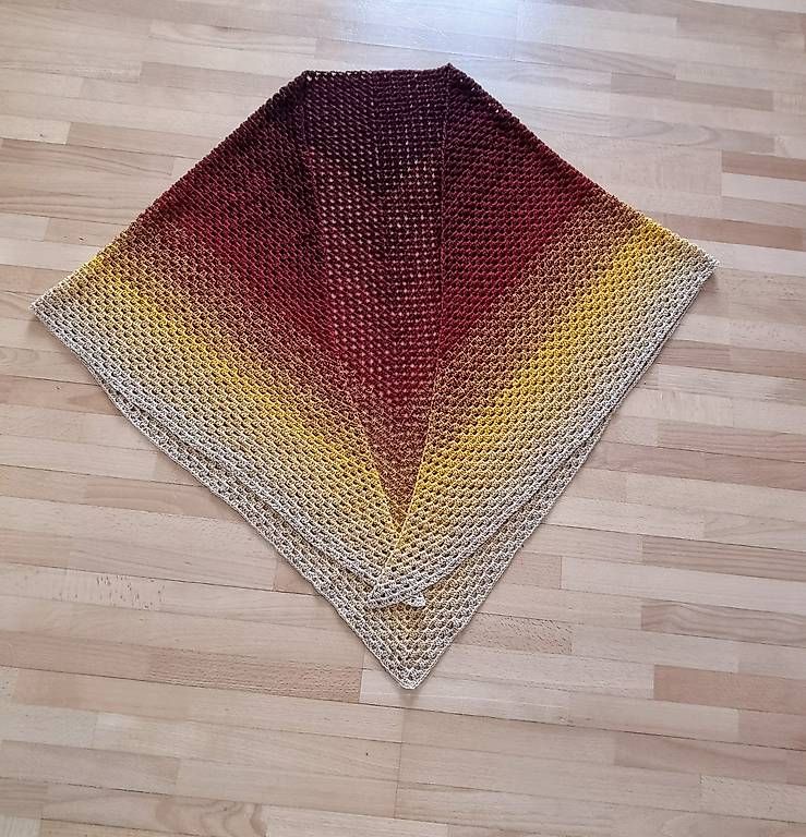 Foulard & Sciarpe: Dreiecktuch Handmade – Usato da Brittnau venduto da MS62 1