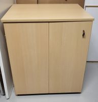 Möbel mit Tablar-Auszug, Top Zustand!