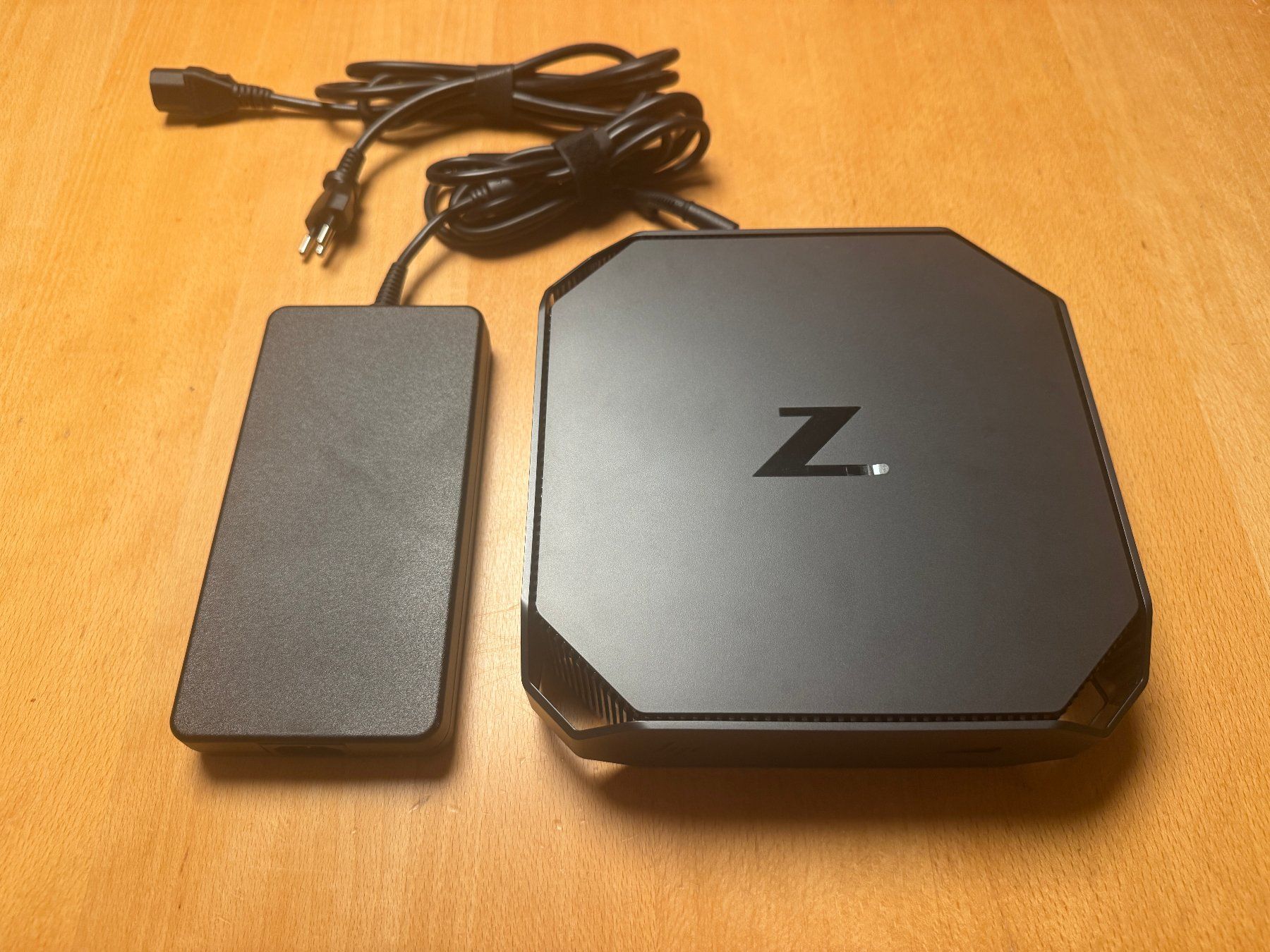Hewlett Packard PCs: HP Z2 Mini G4 Workstation – Gebraucht aus Bremgarten AG von joker_eat_world