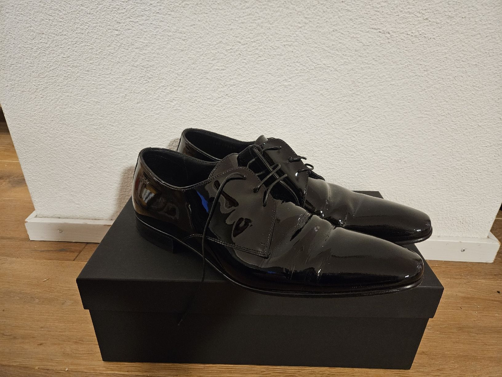 Hugo Boss Herrenschuhe: Boss Lackschuhe – Gebraucht aus Horw von Melvin1981 1