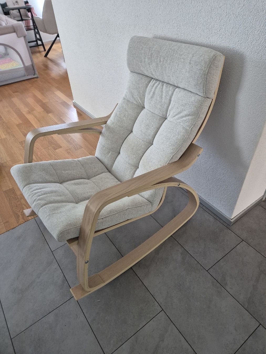 Ikea Poltrone: IKEA POÄNG Schaukelstuhl – Usato da Wallisellen venduto da nikkig. 1