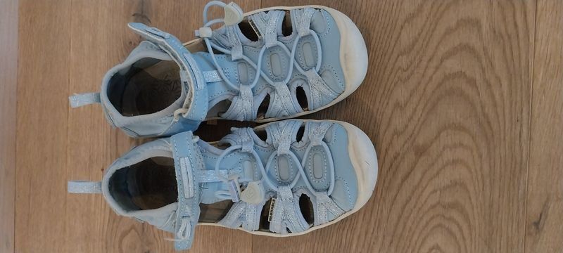 Scarpe per ragazze: Sandale hellblau Gr. 32 – Usato da Oberhofen AG venduto da iitf2020 1