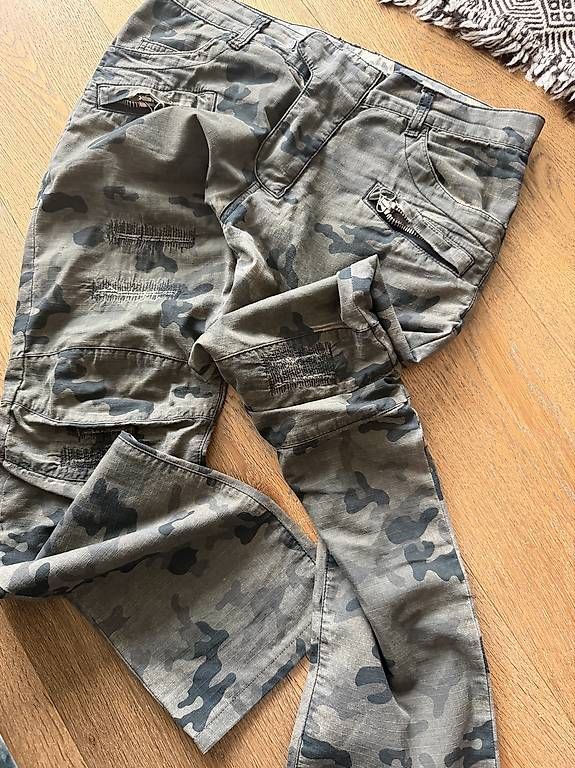 Pantalons: BALMAIN Paris Hose GR 30 – D'occasion à Schindellegi par Poshanna 1