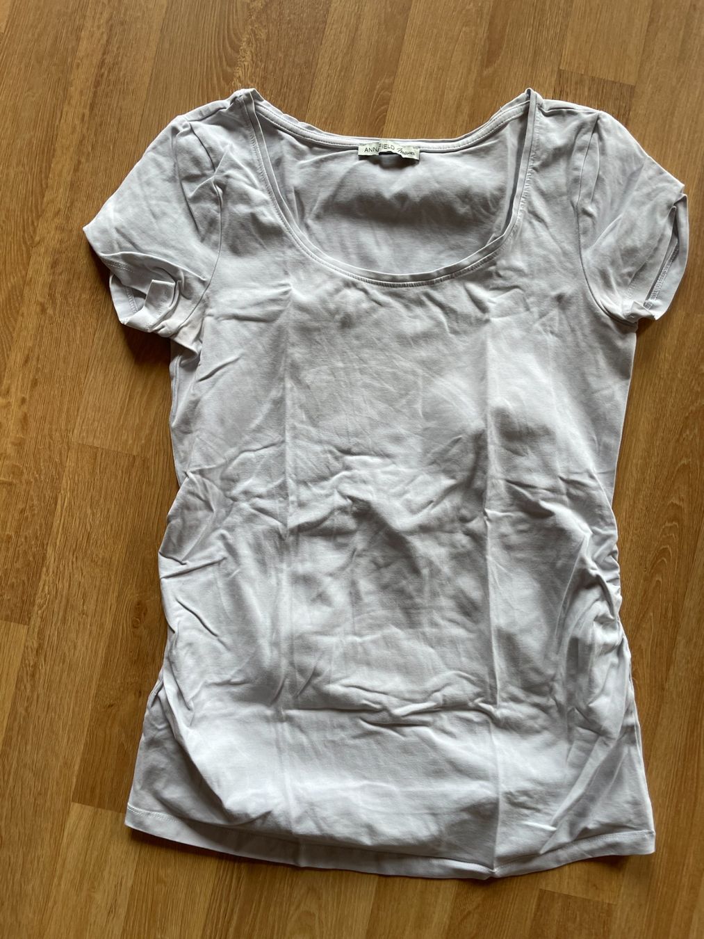 Lotti di vestiti: 6 Umstandsshirts / Schwangerschaftsshirts – Usato da Niedermuhlern venduto da ste_c5h9 2