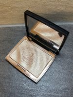 Anastasia Beverly Hills Amrezy Highlighter