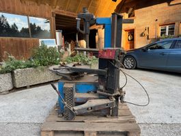 Reifenmontagemaschine mit Kippmast gebraucht