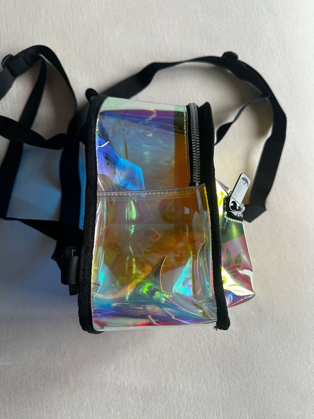 Adidas Zaini: Adidas Mini Rucksack/Daypack Transparent-Holographisch – Usato da Oberegg venduto da m.akua 1