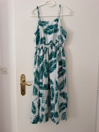 Robe longue à bretelles motif feuilles vert M