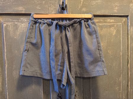 Pull & Bear . Shorts - 26
