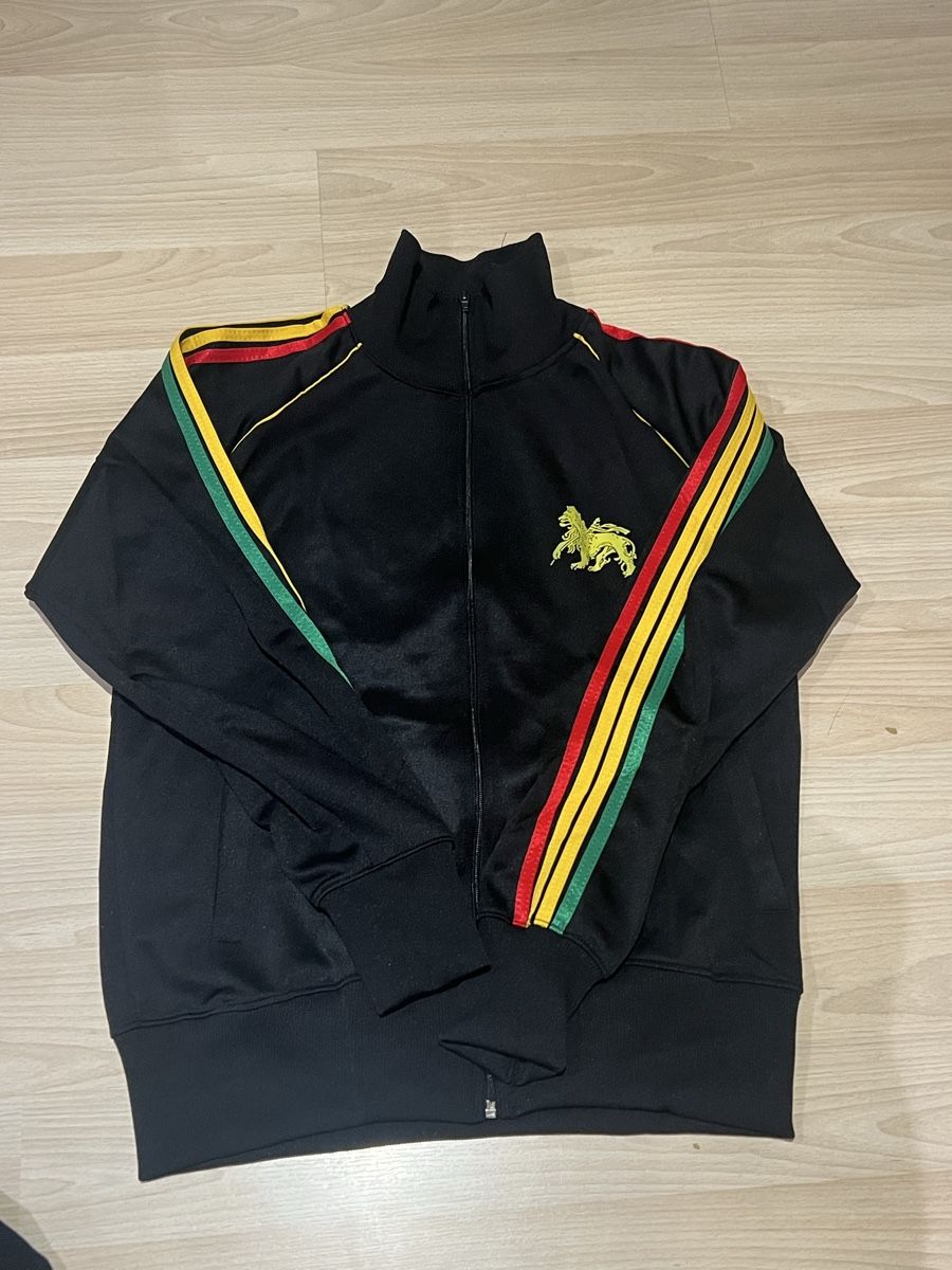 Jacken: 2xTrainingsjacke schwarz Gr.M – Neu und originalverpackt aus Schindellegi von netcrack13 1