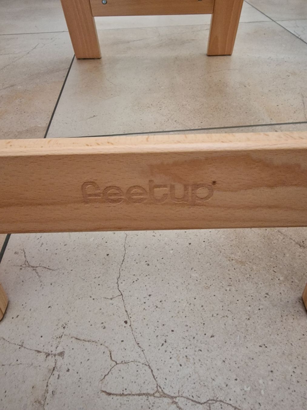 Hometrainer: FeetUp Kopfstandhocker – Usato da Frutigen venduto da Maqua 2