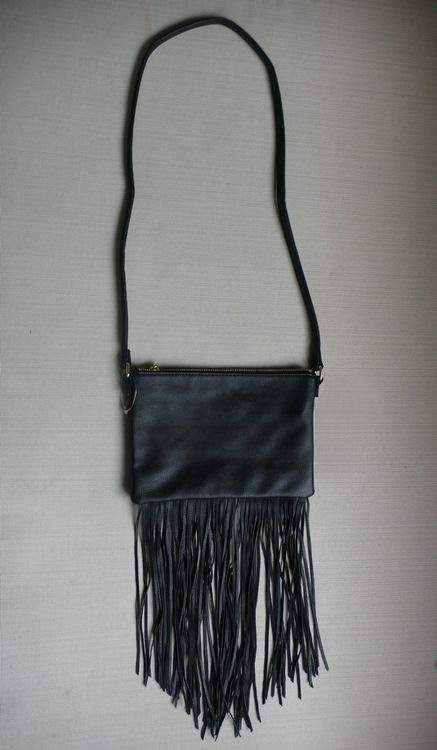 EVEOUT Damen Umhängetasche Mit Fransen - Vintage Kunstleder Shopper Für Alltag & Büro