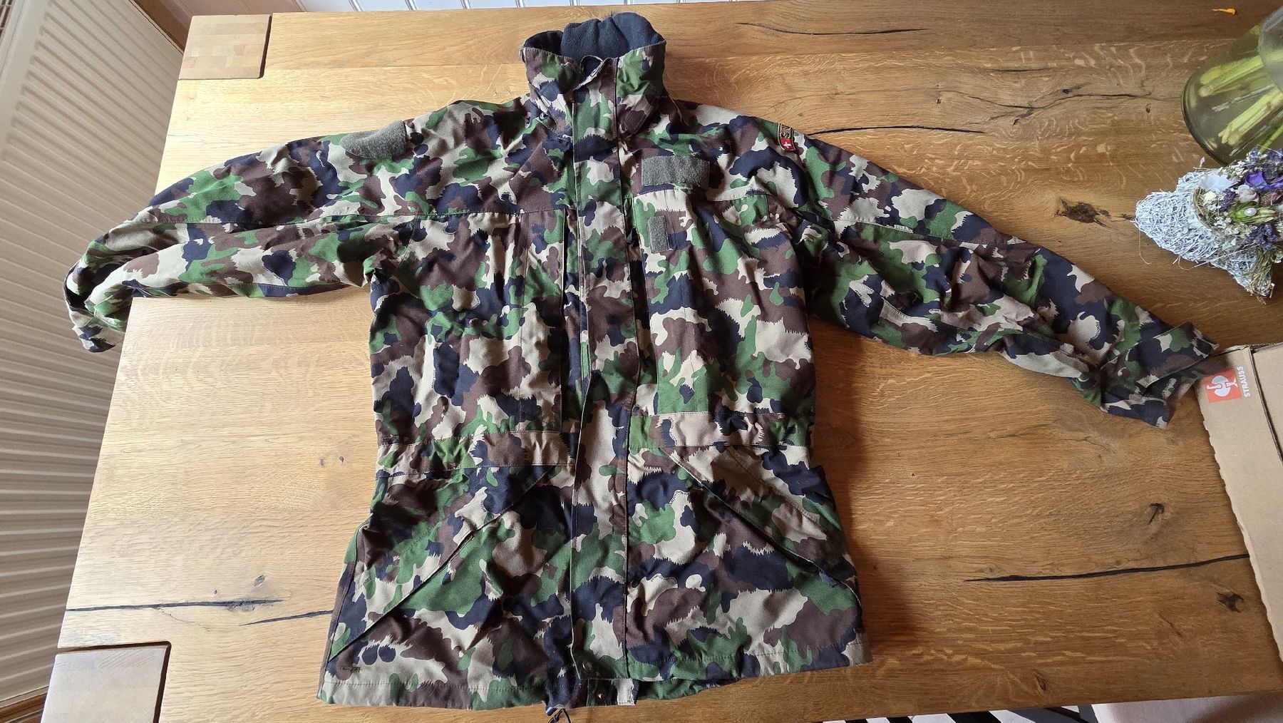 Jacken: Goretex Militärjacke – Neu (gemäss Beschreibung) aus Affoltern BE von 19Flavia97
