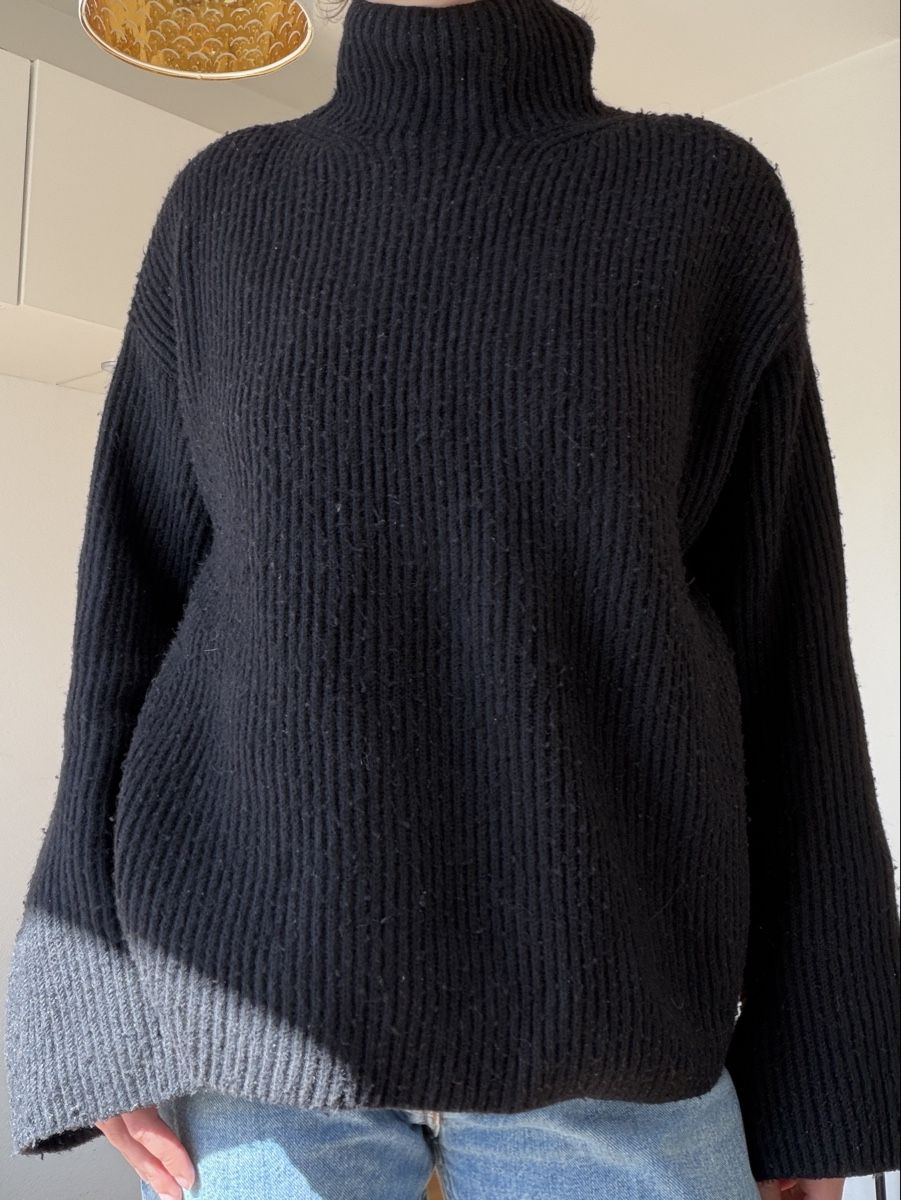 Pulls & Sweat-shirts: Pullover Damen schwarz Rollkragen Grösse S guter Zustand – D'occasion à Aesch par fiona.sophie 2