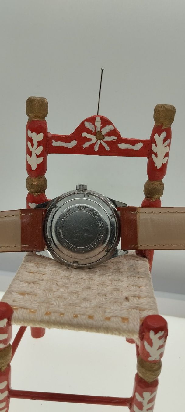 Orologi: Montre caravelle récupération – Usato da La Chaux-de-Fonds venduto da jac_9llg 7