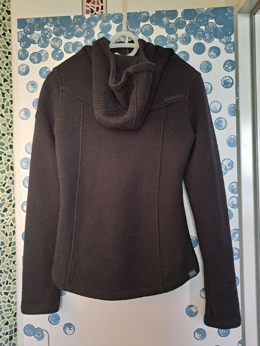 Bench Jacken: Jacke Bench – Gebraucht aus magden von cam_w2ff 1