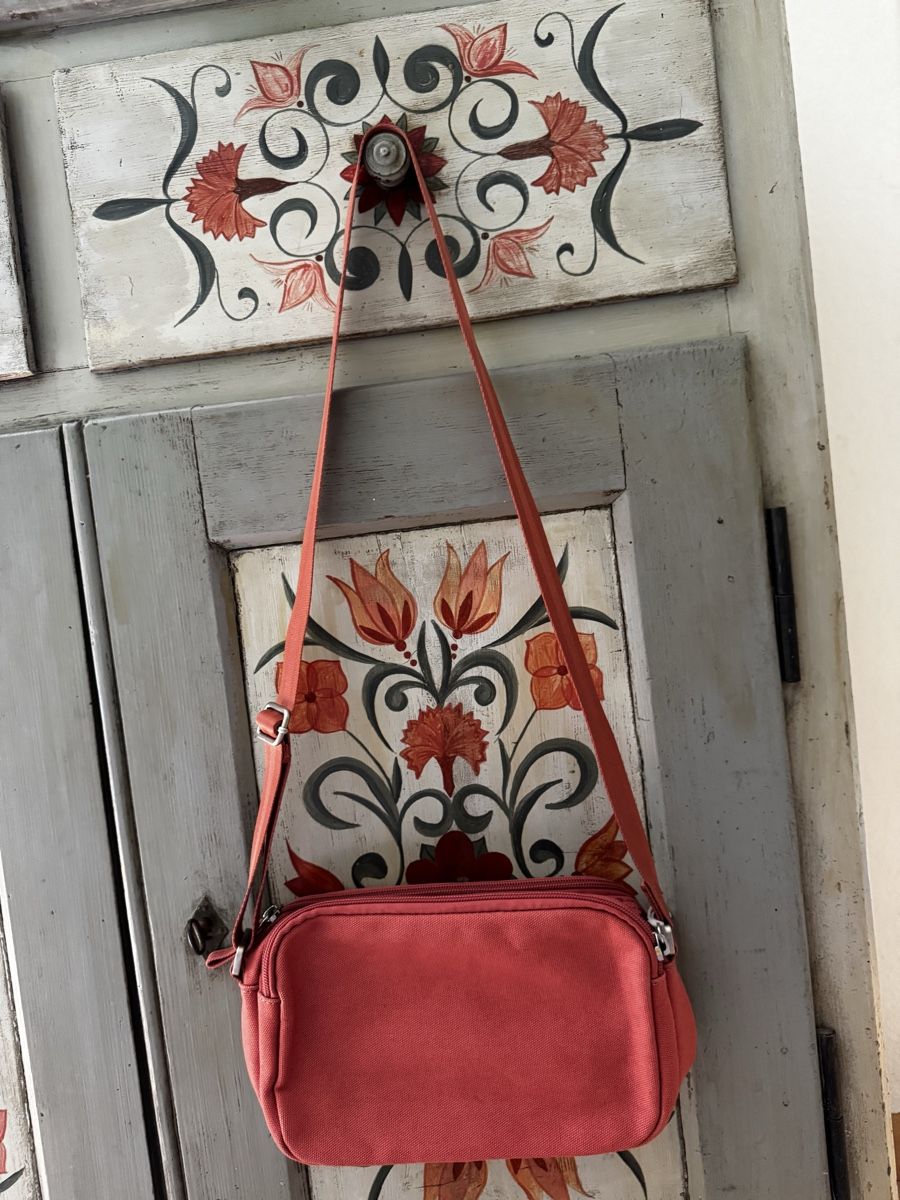 Qwstion Borse: Tasche von Qwstion – Nuovo (secondo la descrizione) da Uster venduto da twinkle03 1