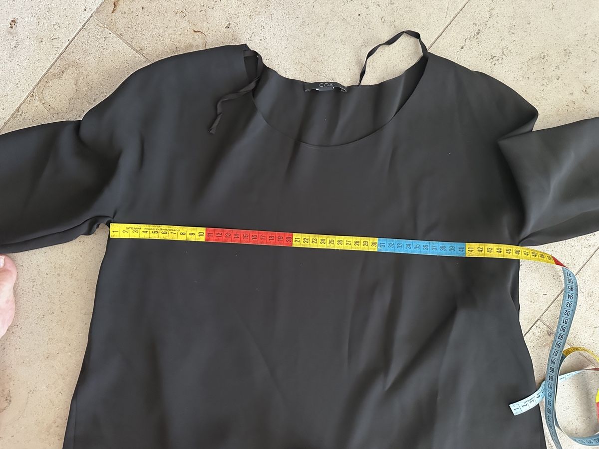Cos Kleider: Kleid schwarz Grösse 36 COS – Gebraucht aus Buchs SG von Sunie 2