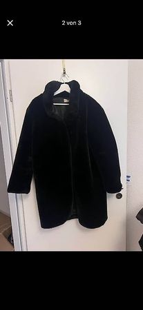 Kunstpelzmantel zu verkaufen 
