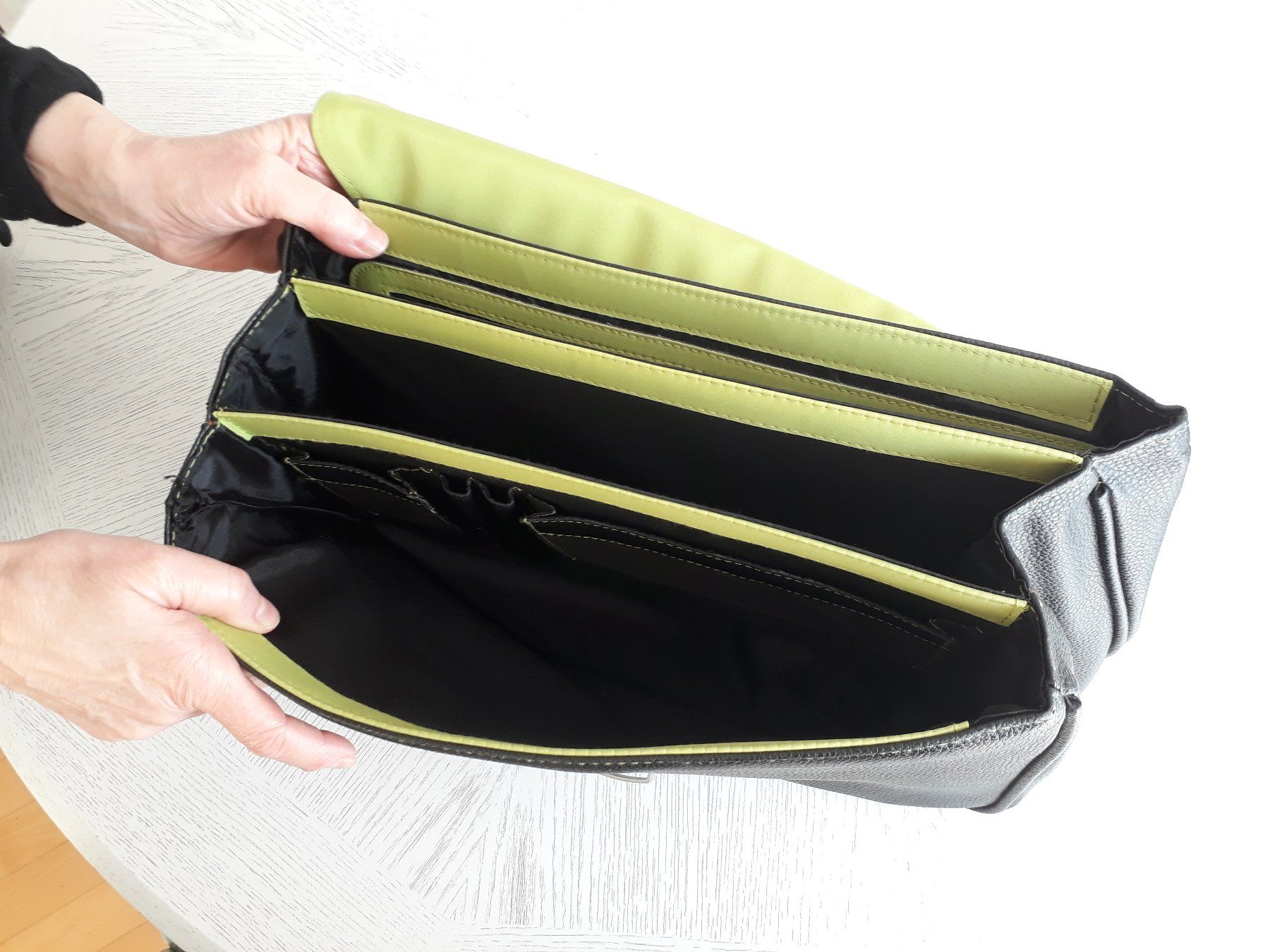 Koffer & Taschen: Aktentasche / Bürotasche / Arbeitstasche – Neu (gemäss Beschreibung) aus Urdorf von Jeani_ 4