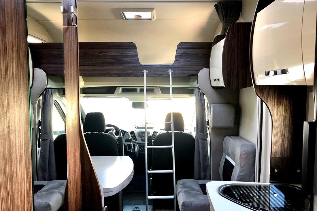 Ford Veicoli da campeggio: Camper mieten - mit Ausrüstung – Nuovo (secondo la descrizione) da Birrwil venduto da Freedomcamper 1