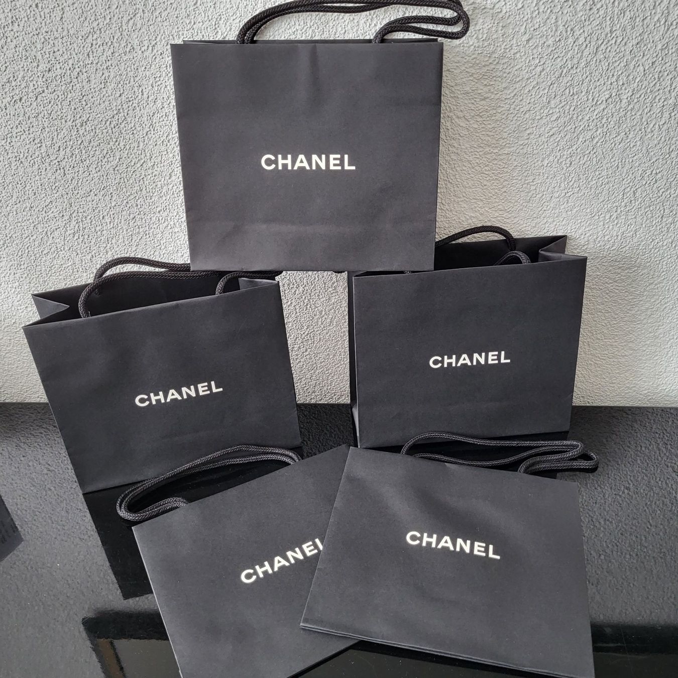 Chanel Taschen für Damen: 5 Chanel Tüten – Neu (gemäss Beschreibung) aus wallisellen von funkelsternchen5