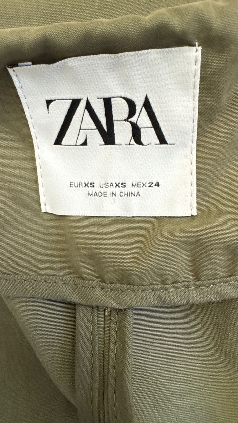 Zara Cappotti: Trench coat neuf vert Zara – Usato da giffers venduto da sev_c9x9 3