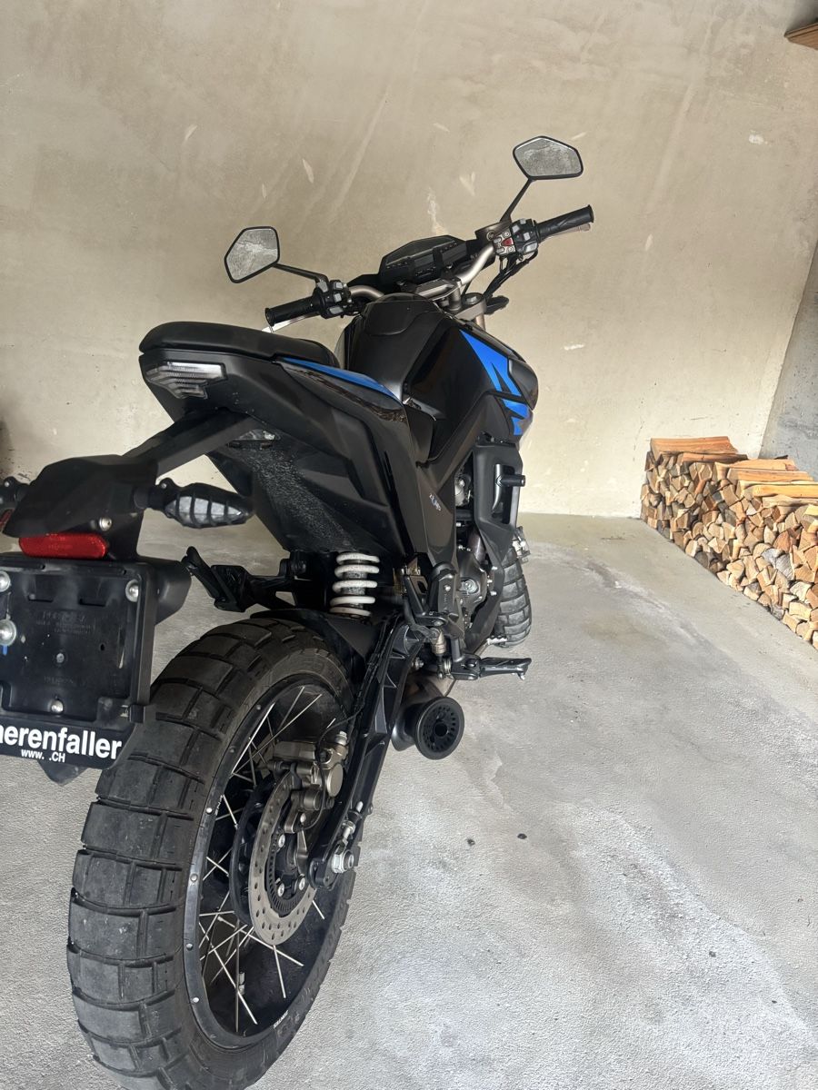 Zontes Strada: Zontes ZT125 U1 – Usato da St.Niklaus venduto da rmddams4