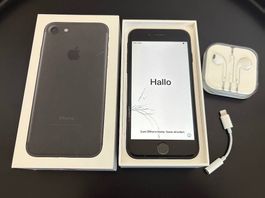 iPhone 7, Black, 32 GB (2016)
