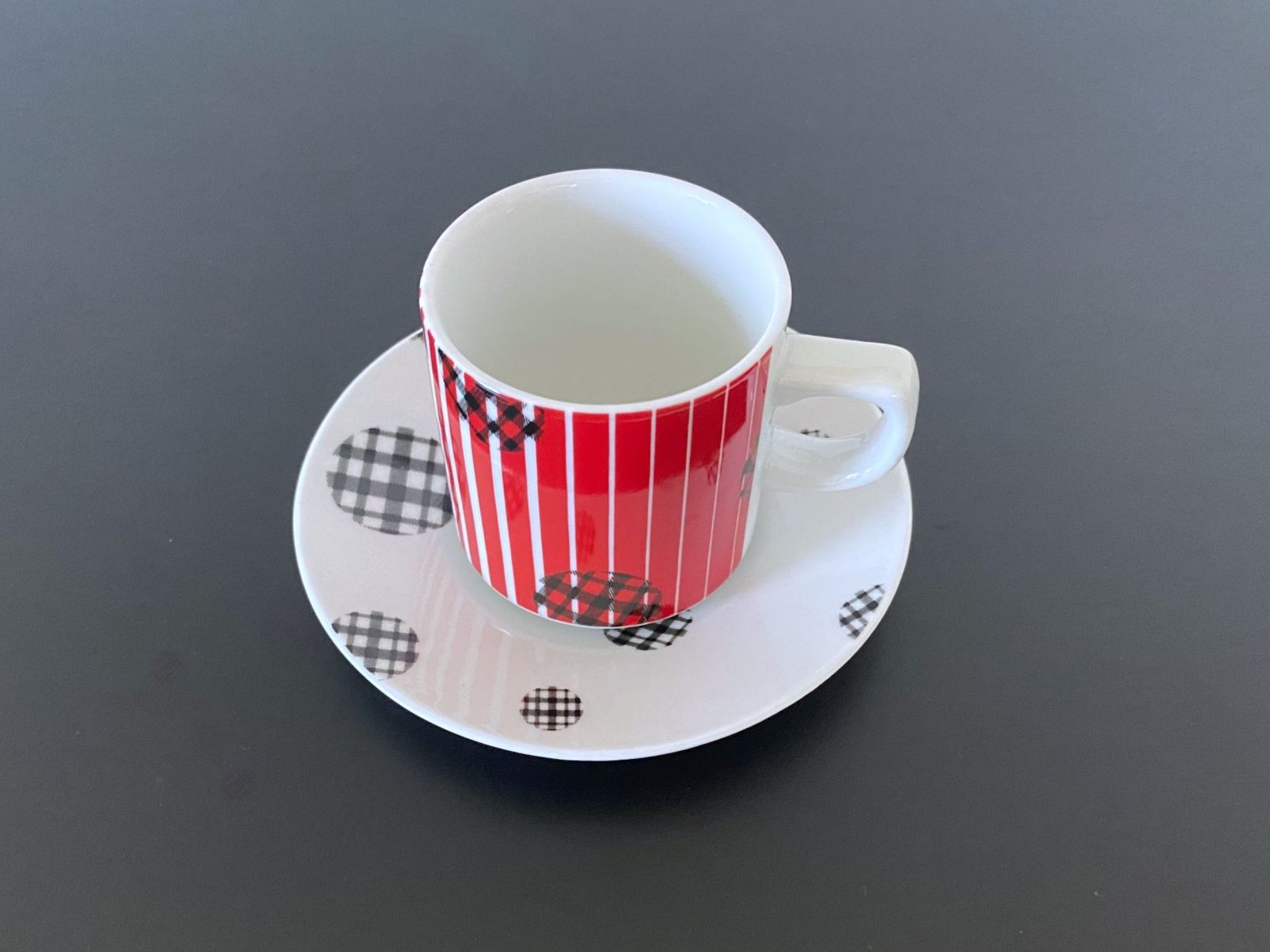 Pfister Tazze: Espressotasse Möbel Pfister 2011 – Usato da Birr venduto da Jamonline