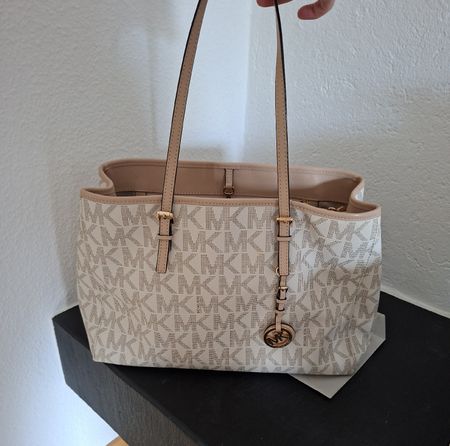 Michael Kors Tasche beige