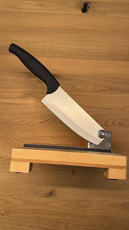Appareils de cuisine: Schneidemaschine inkl. Schärfer im Originalkarton – D'occasion à Uitikon Waldegg par melchiorfcz 1