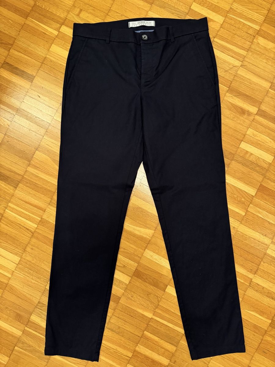 Pantaloni: SCHNÄPPCHEN: Guess Hose, Gr. 33, sehr bequem! – Usato da Wettswil venduto da doscho_ZH