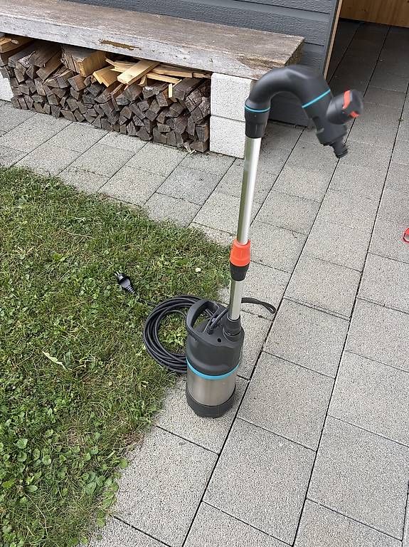 Gardena Pompe & Parti di ricambio: Gardena Regenfasspumpe – Nuovo (secondo la descrizione) da Plasselb venduto da aen_7lpd
